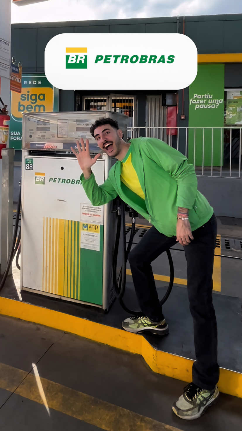 Dizer que abastece com a gasolina aditivada Petrobras Grid não tem duplo sentido! Com ela você economiza em até 5% no consumo do combustível além de garantir mais proteção e mais limpeza pro seu motor!!  Só vem pros @Postos Petrobras porque aqui é o posto de confiança dos brasileiros! #GasolinaGrid #publi 
