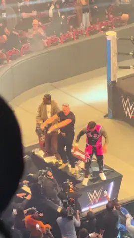 Travis Scott, Pat Mcafee and Jey Uso at the first Raw on Netflix #travisscott #jeyuso #patmcafee #WWE #raw #rawonnetflix 