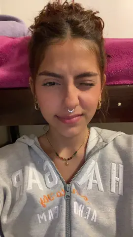 😬