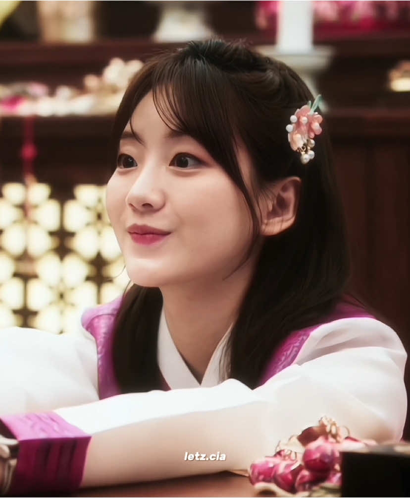 she’s so lovely, I’m in love    #headoverheels #parkseonga #choyihyun #edit #kdrama #headoverheelskdrama #seonga #fyp #viral   scp:wookscenes 