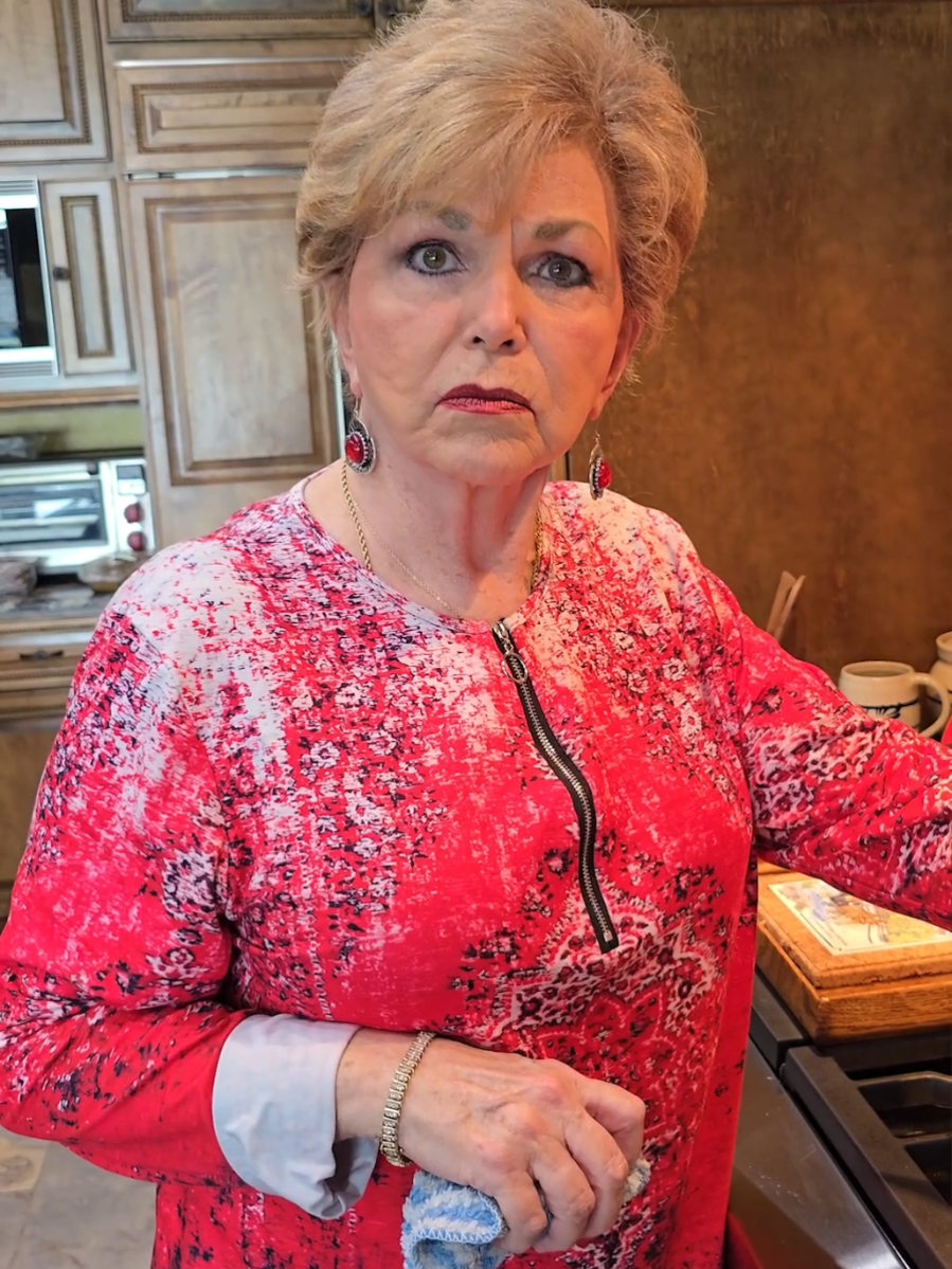 Mom learning about credit. #SelfPartner #SelfFinancial @selffinancial Results vary. You may not receive an improved credit score. Not all lenders use scores impacted by rent/utility payments. Actor portrayal. 