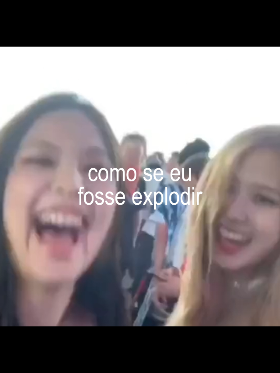 Tô com friozinho #blackpink #foryoupage #stcandy_ #fyp #lyricsongs #brat 