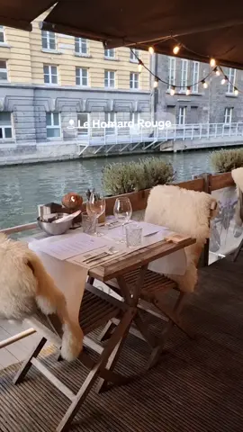 Resto Le Homard Rouge - Ketelvest 9 Gent 9000. Terras aan de waterkant - achter de vlaamse opera - Ketelvaart. #lobster #summervibes #foryou #hotspot #explorepage #trending #genieten #seayou 