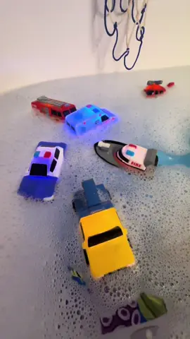 Probably our favorite bath toy ever!! #moldfreebathtoys #bathtoys #emergencyvehicles 