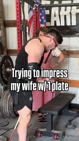 Tried to impress my wife with a 1 plate bench press DM me “BUSY BEAST” to build the physique and strength you need to impress your (future) wife/girlfriend no matter what life throws at you 🫡 Use code BLIND to support and save: @Psycho_Pharma @Bearfoot Shoes @Barbell Apparel @Boostcamp App @Stoic Performance  #gym #gymmotivation 