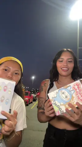 Lafufu unboxing w/ @angie 🫶🏽