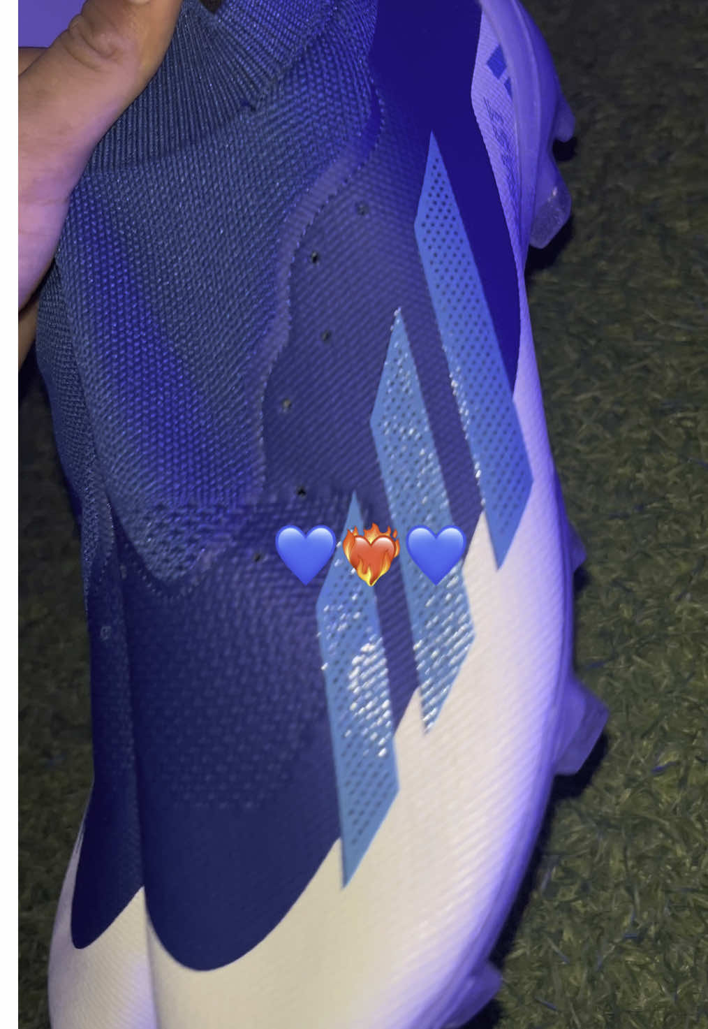 Indah bukan hanya pemandangan, order shopee rayhan sport #sepatubola #murahbanget #rayhansport #dingincuy🥶🥶 #viral #adidas #adidasfootball #fyp #trending #fypシ゚viral #4upageシ 
