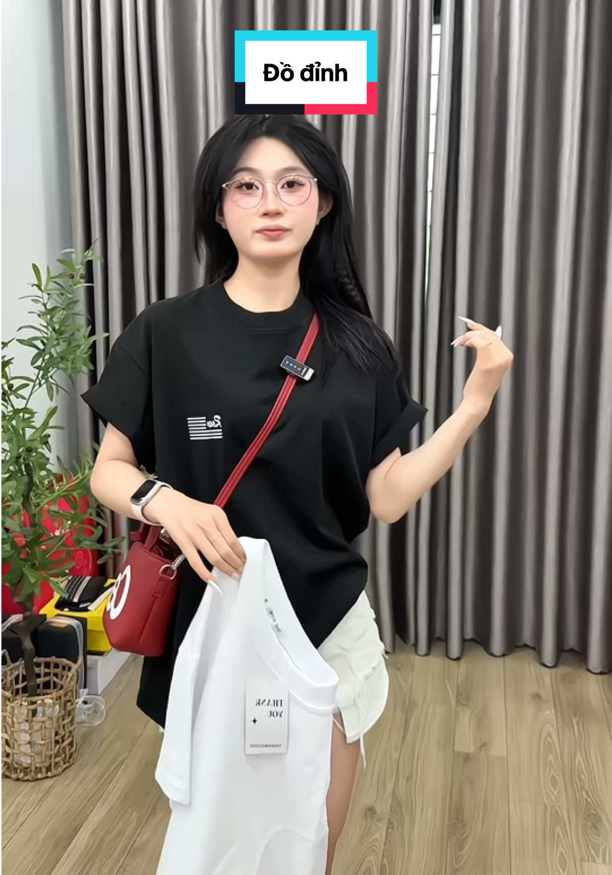 Áo basic nhưng trông có gu cơ #ngocanhchibi #ngocanhoi #aothunnamnu #aothunmuahe #aothunbasic #aothunxinh #localbrand #aothunlocalbrand 