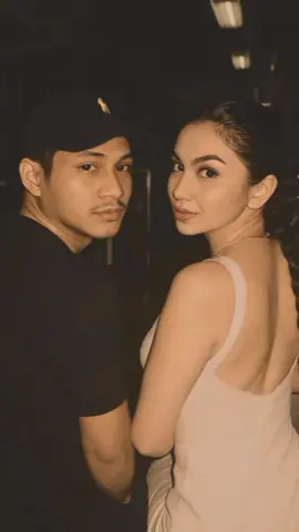 Halu aja dulu😅😅🤭🤭@arieeeeltatum @arieltatum__ @ariel.tatumm69 @ariel.tatum5 @fansarieltatum #ai #chatgpt #tren #trending #fyp #fypシ #viralditiktok #grunge #arieltatum #100kviews 