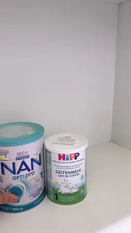 Sữa dê Organic nha các Mom ơi. Dòng sữa thanh mát cực kì hight recomment cho em bé dị ứng đạm bò ạ, Hipp là dòng sữa đỉnh cao mình luôn luôn nhắn mẹ ưu tiên ấy ❤️❤️❤️💐💐💐#hipp #suabim #hipporganic 
