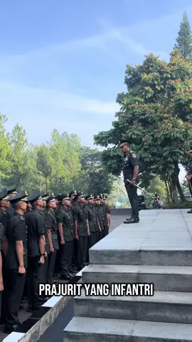 BAPAK INFANTRI 🔥 Letjen TNI Iwan Setiawan, S.E., M.M.