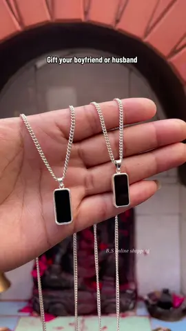 Onyx pendant 💝✨ For your man  Made of pure silver  with eye/name Engraved  Dm for more information  @B_S online.shopping  @B_S online.shopping   @B_S online.shopping  #bsonline #coutomizedgifts #gift #lalitpur #ktm #supports #giftideas #chitwam #newroad #biratnagar #creatorsearchinsights #handmadejewelry #dhangadhi #SmallBusiness #handmade #bkt 
