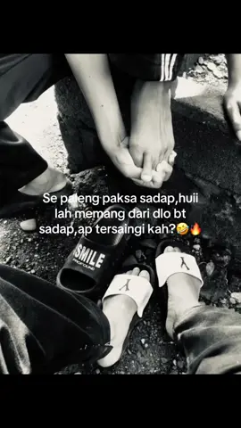 Tersaingi k manis🤏🤣#talalusadap🔥 #manyasurve #fypシ゚viral #lewatberanda #malukupride🏝🔥 #music #fyppppppppppppppppppppppp 