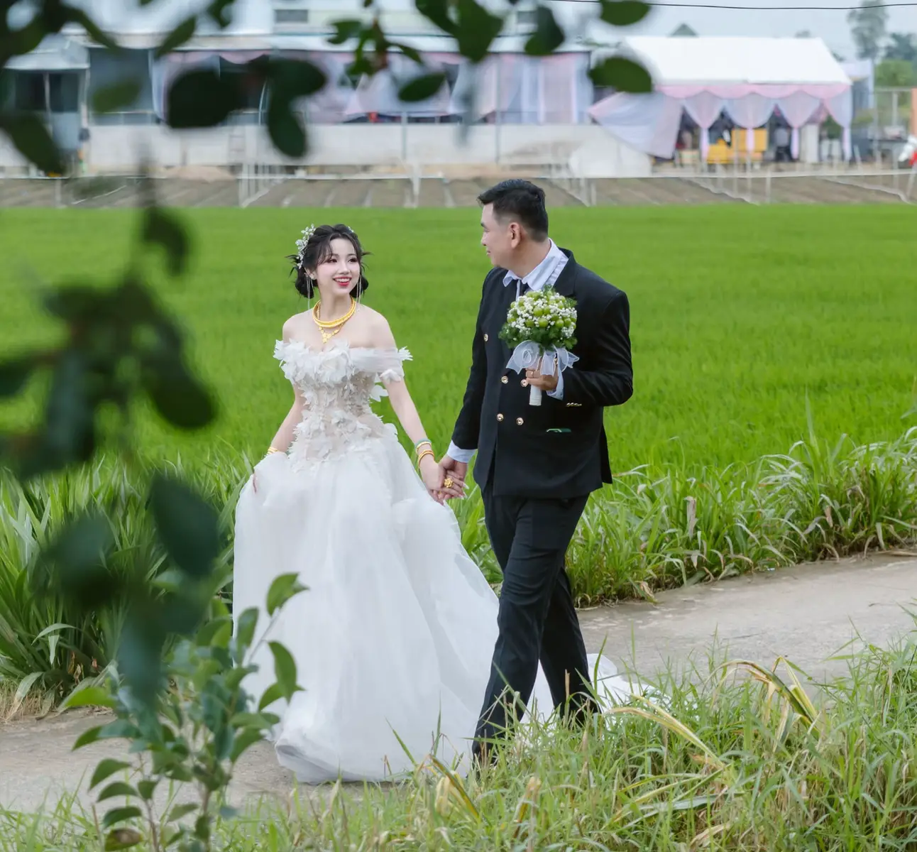 Ăn đám cưới tiếp nè mấy bà. #đámcưới #côdau 