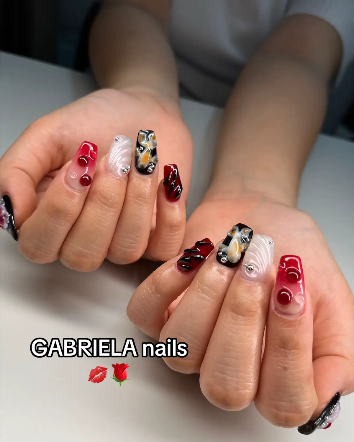 #nails💅 #nailtutorial #nailtech #softgelextensions #gelxnails #foryoupagе #nailart #nailinspo #gelpolish #nailinspiration #nailtecnician #nailideas #katseye 