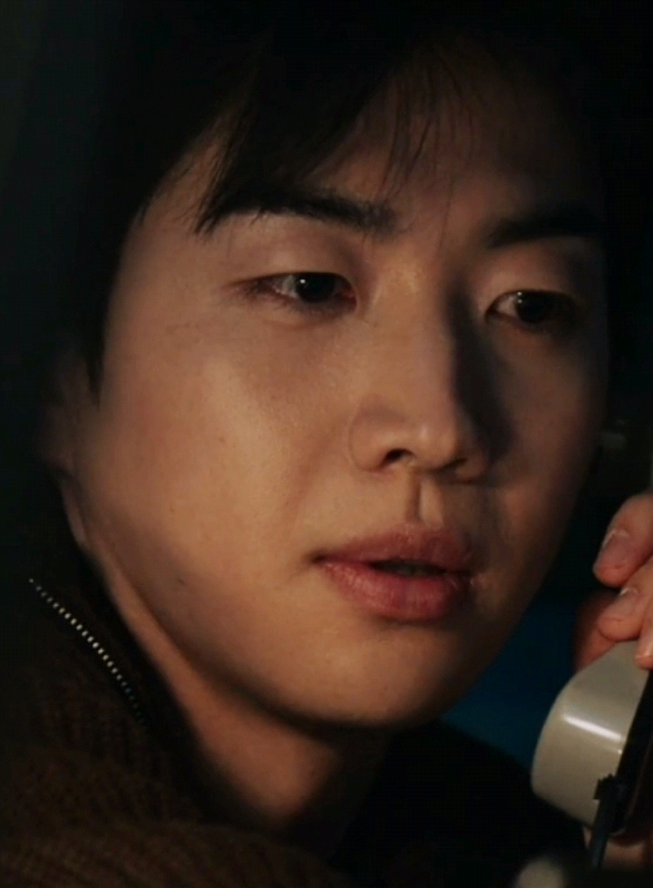 penonton bilang detective jung juhyun makin stress makin ganteng, aku setuju 😌🧎 #kanghoon #hunterwithascalpel #kdramaedit #fyp #kdrama scp. kxdramascenes