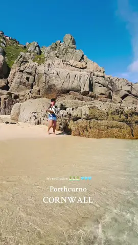It’s no illusion..this really is the UK 🏝️🏝️🏝️ 🩵🩵🩵 #cornwall #cornwalltiktok #cornwallbeaches #beachlife #traveltiktok #cornwalllife 