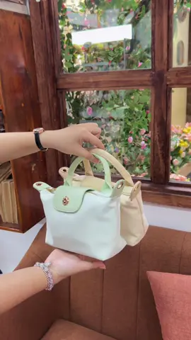 Túi Chio’2nd mẫu mới dáng longcharm gam màu pastel phù hợp với mùa hè này. Túi kèm charm ngựa xinh xắn #tuixach999 #tuixachthoitrang #tuixachquangchau #tuixach2025 #chio2nd #longcharm 