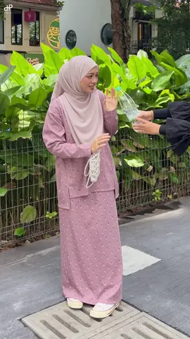 dah penat berlari? minum air #prhjb 