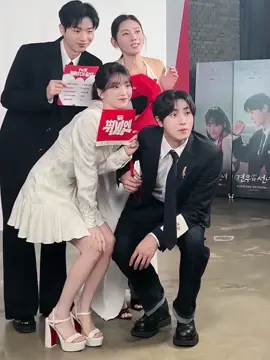 She’s so cute😉🎀 #choyihyun #chooyoungwoo #kdrama #kdramas #kdramalover #headoverheels #koreandrama #fyp #fypシ #fy #couples 