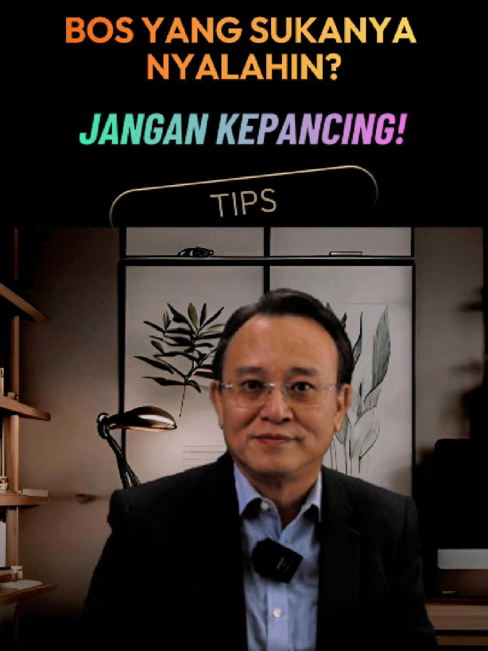 RED FLAG TERBESAR SEORANG BOS:  🚩 Hobinya mempermalukan & menyalahkan anak buah di depan umum. Stop jadi samsak emosinya! 🥊 Hadapi dengan cerdas, bukan dengan emosi.  Di video ini aku bongkar 3 cara buat melindungi reputasi dan mental kamu. Wajib SAVE & SHARE ke teman kantormu yang butuh ini! 📲 #fyp #toxicworkplace  #viralindonesia  #tipskarir #budayaindonesia  #suksesbutuhproses #janganlupabahagia  #lingkungankerja #resign #kerjakeras #profesional 