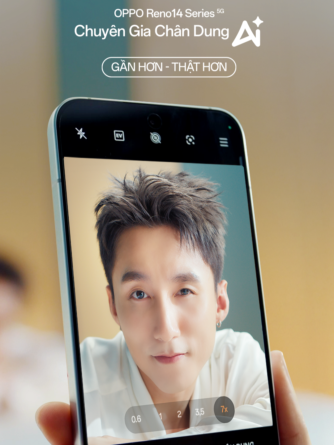Gần nhau mới thấy nhau thật... 😋  #OPPOReno14Series #ChuyenGiaAI #ChuyenGiaChanDungAI #OPPOxSonTungMTP