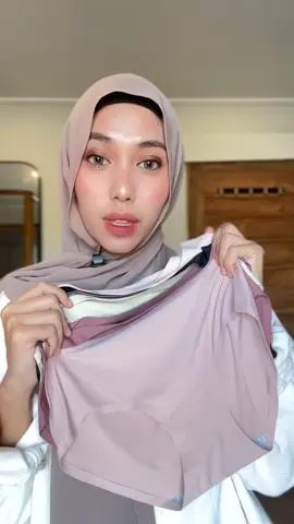Ukuran CD (kalau mau agak longgar bisa upsize) M    = 45 - 55 KG   L    = 55 - 65 KG   XL   = 65 - 75 KG   XXL  = 75 - 85 KG   XXXL = 85 - 100 KG  #pakaianwanita #pakaiandalawanita #cd #nagitaslavina 