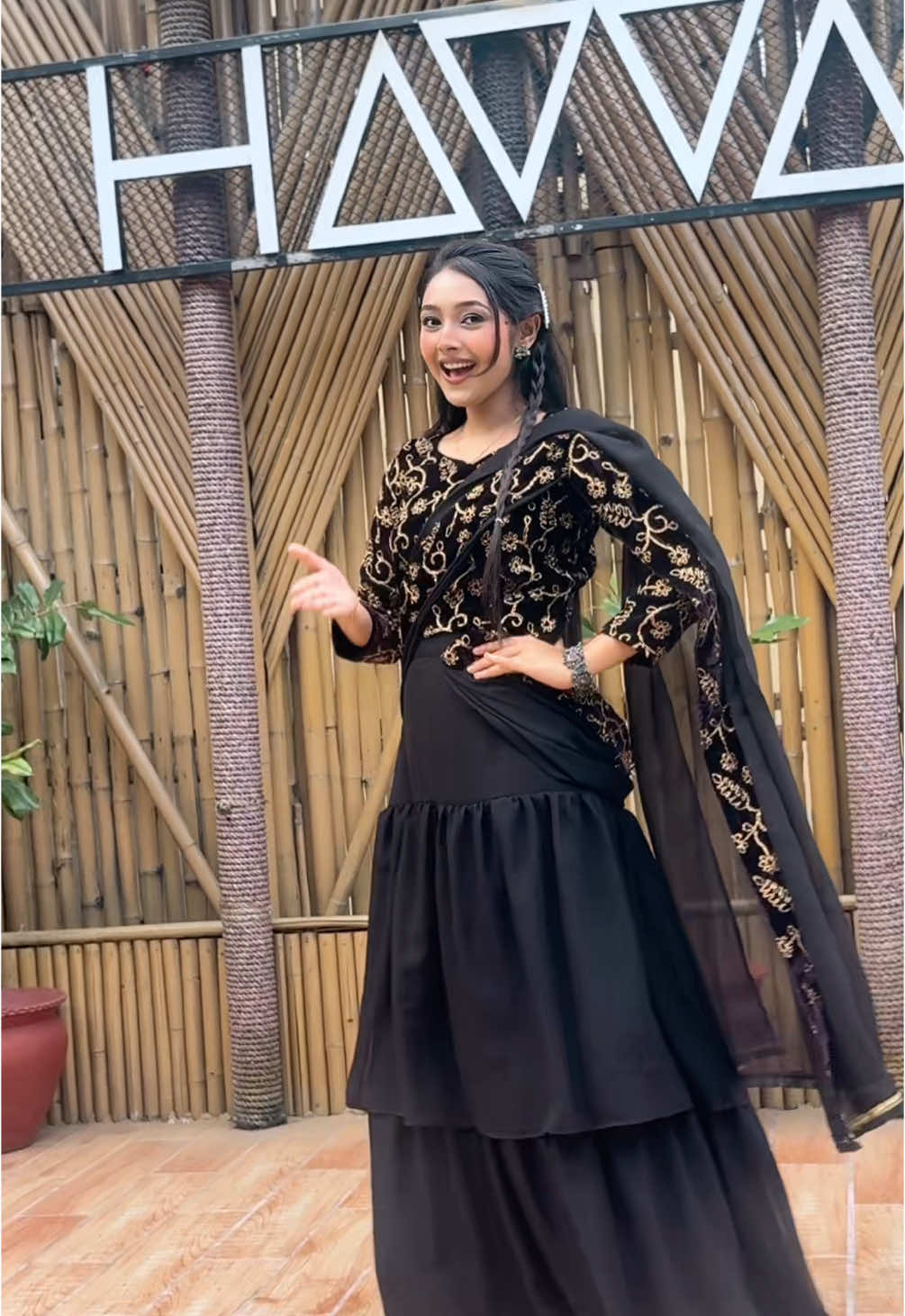 Best view @Hawa Rooftop     Beautiful ready sari @Pria fashion3  #sanjidasnigdha #teamsanjida #foryou #fyp #takelove 