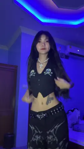တင်မယ်ကွားးးး#foryou #myanmartiktok🇲🇲🇲🇲 #fpyシ 