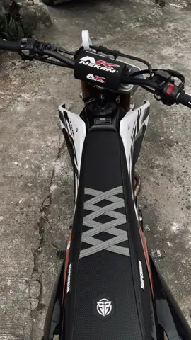 “mama itu motor papa kok std ya ma?🥹” katanya. #fyp #crf150l #xybca #xybca #trabas #crf @bbycuteee 