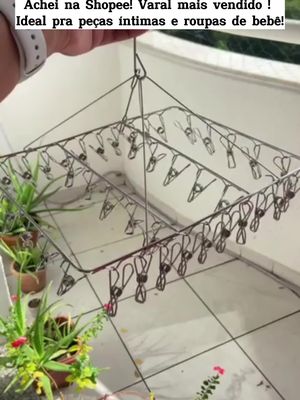 Varal dobrável com prendedores de inox! Ideal pra peças íntimas e roupas de bebê. Muito prático!