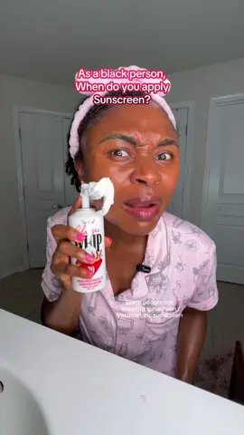 As dark skin tone, when do you apply your sunscreen? Don’t tell me you don’t need sunscreen because of your dark skin. Do you know this vacation in whipped sunscreen leaves zero white cast on our dark skin? @Vacation Inc.  #blackgirlsunscreen #whippedsunscreenblackgirl #whippedsunscreenreview #whippedsunscreen #nowhitecastsunscreen 