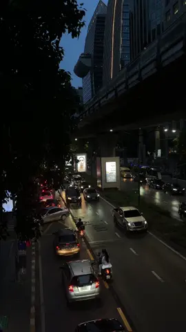 🤍🥲#เธรดเพลง #สตอรี่ความรู้สึก #เศร้า #กรุงเทพมหานคร 