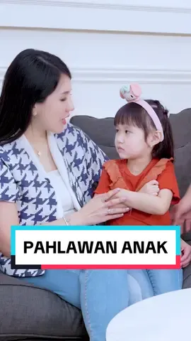 Pahlawan bukan yang langsung memihak saat anak menangis. Tapi yang bantu menenangkan tanpa membatalkan aturan mama. Kalau hari ini kamu udah jadi nenek, jadi pahlawan yang bijak ya. Bela dengan pelukan, tapi jangan batalkan aturan yang sedang dibangun #rensiasanvira #tipsparenting #pahlawananak #parenting