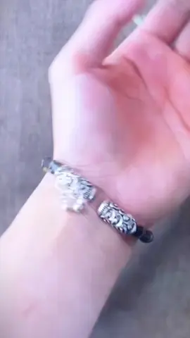 #handmade #bracelet #LearnOnTikTok #foryouu 