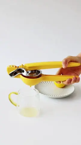 Easy to get fruit juice😏#gadgets #coolgadgets #coolstuff #product #shopping #amazonfinds #amazonmusthaves #LearnOnTikTok #tiktokmademebuyit #fyp 
