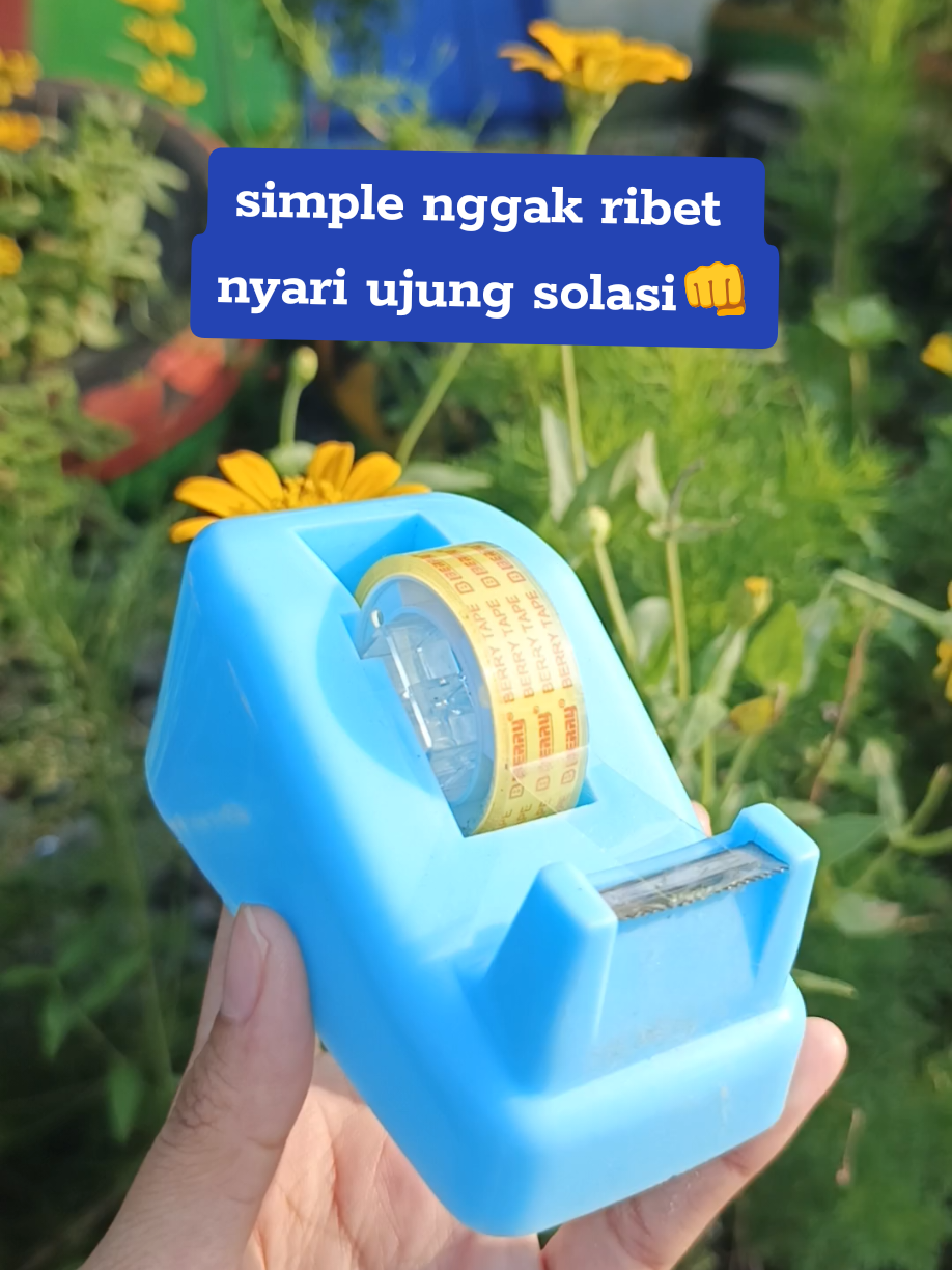 dispenser tempat solasi kecil ini bener bener bermanfaat #dispensertape #tapedispenser #tempatsolasi 