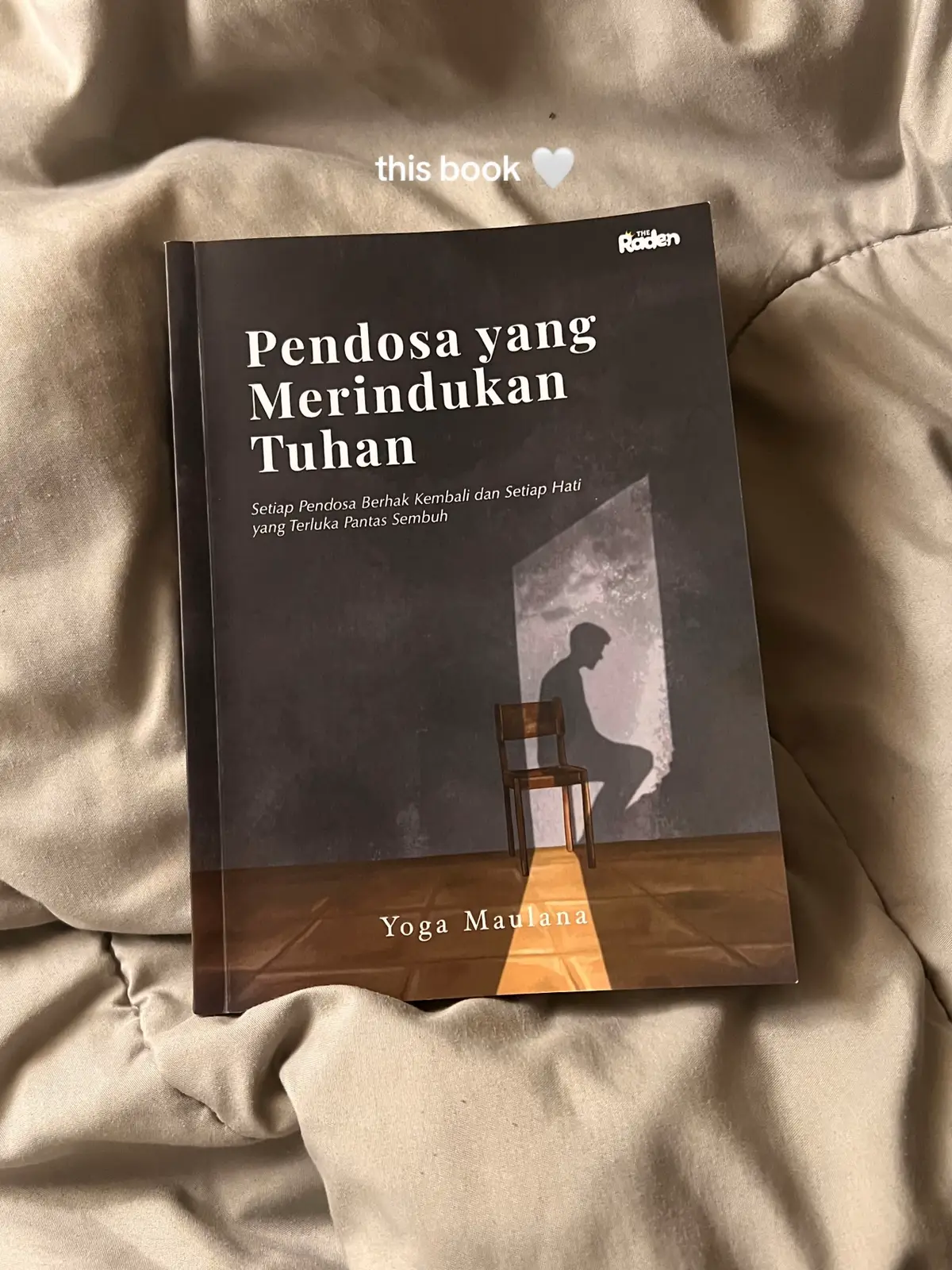 🤍 #foryou #pendosayangmerindukantuhan #xzycba #rekomendasibuku #buku 