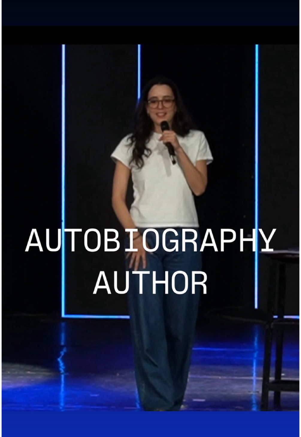 Maybe i dont read but you know who does???? Sarah probably. And you should follow her (sarah.abunada on ig) and get her book when it’s out because i just found out she found a publisher no thanks to me so go get it ok???????? Thx