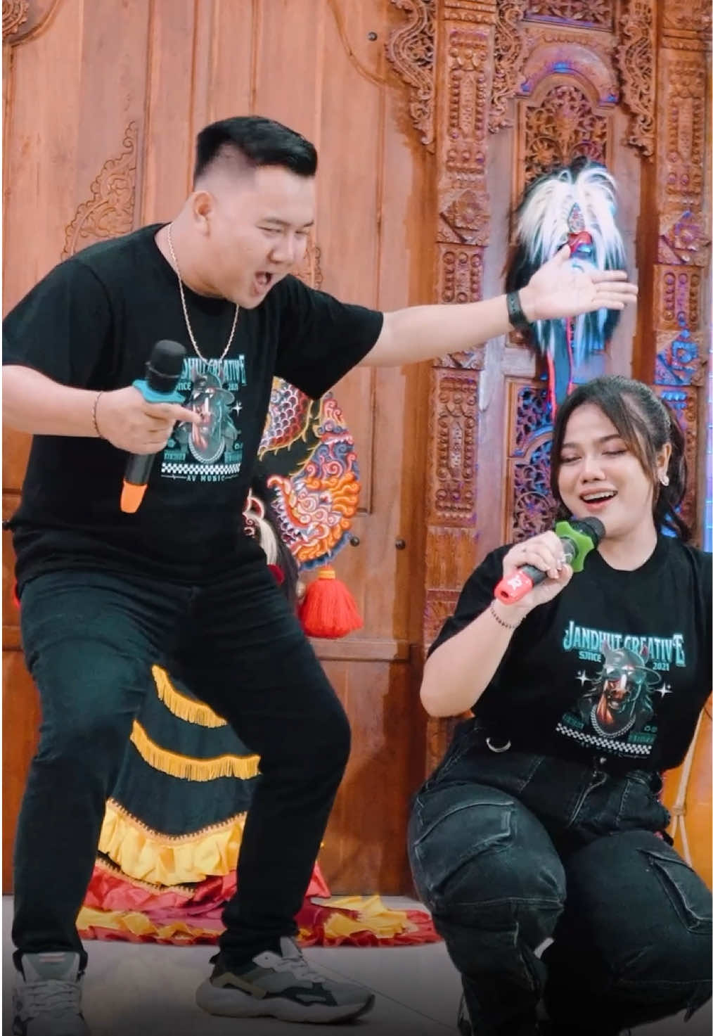 Tirakatan malam satu suro SAYANG JOWO, monggo lurr nostalgia dengan lagunya .. tapi bukan dengan orangnya 🫣 #sayangjowo #dangdutjawa #dangdutviral #velocity 