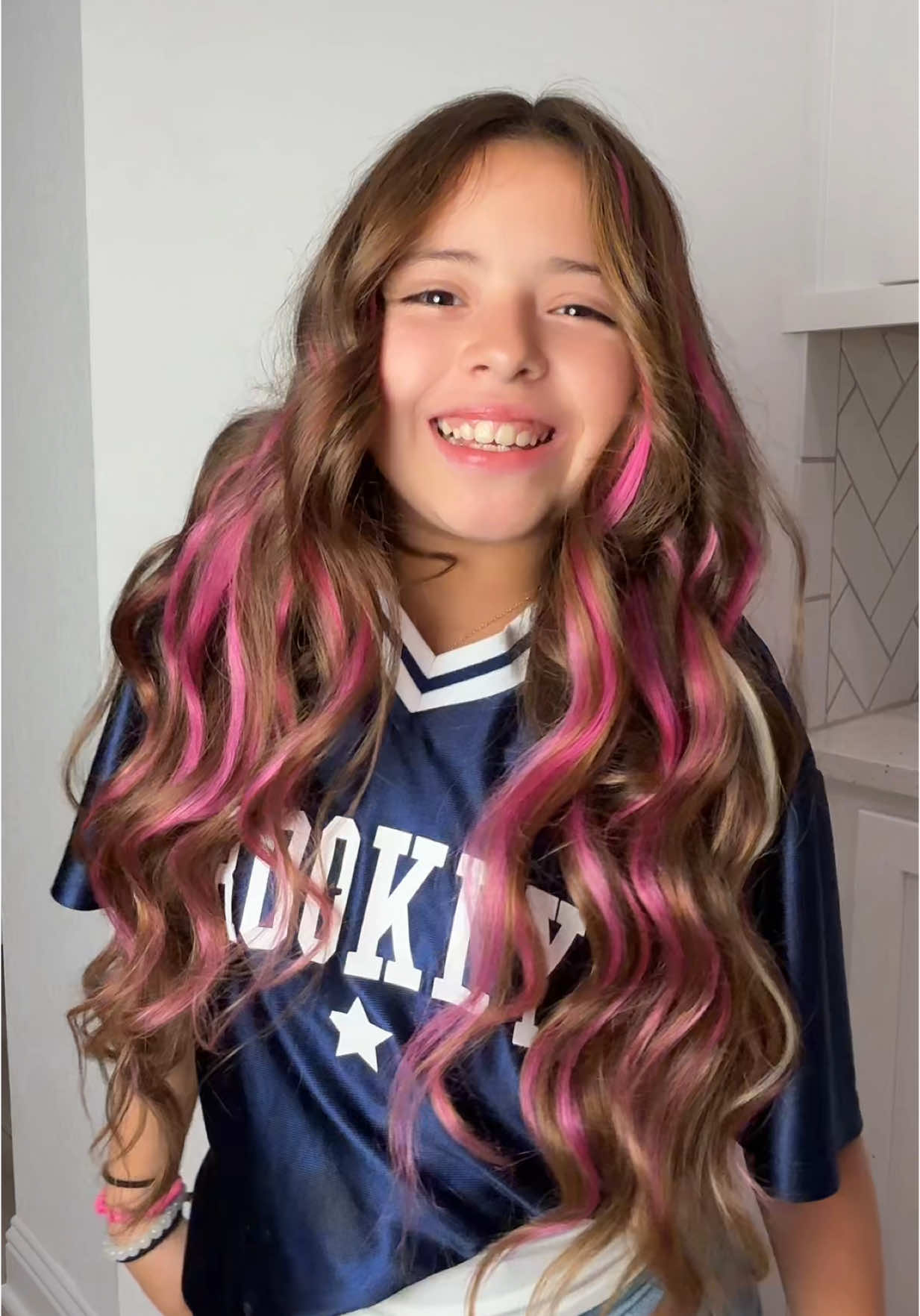 You can tell she loved it 🥰 #pinkhair #pinkhighlights #pinkhairextensions #fyp #transition 