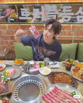 Enjoy eating 😼🍽️🥢 #revengedlove #ศัตรูหัวใจคือแฟนใหม่ผมเอง #逆爱 #ziyu 