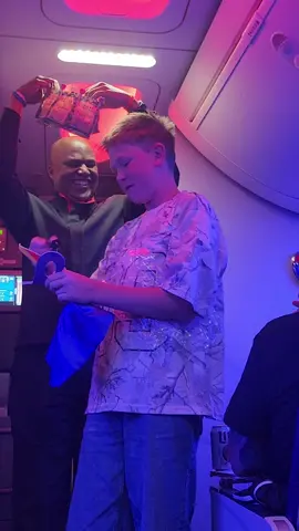 What 13-year-old wouldn't want to be a Southwest superhero for their birthday?! 🤣 When our Crew found out it was Wade’s big 1-3, they didn’t miss a beat. With a pretzel crown, a stash of his favorite inflight snacks, and a full cabin sing-along, they gave him a celebration he’ll never forget—complete with a superhero title, of course! Stories like this showcase that our People make the difference. They are the Heart of what we do and why we were just ranked #1 in Customer Service by Newsweek among low-cost airlines to prove it. 💙❤️💛