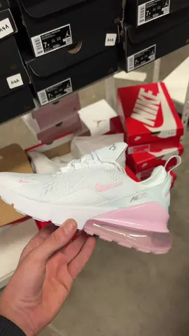 New to our shop! Air Max 270!! #fyp #viral #fourthofjuly #tiktokseller #tiktokmademebuyit #tiktokshop #tiktokpartner #tiktokpartner #authentic #shoeschallenge #tiktokviral 