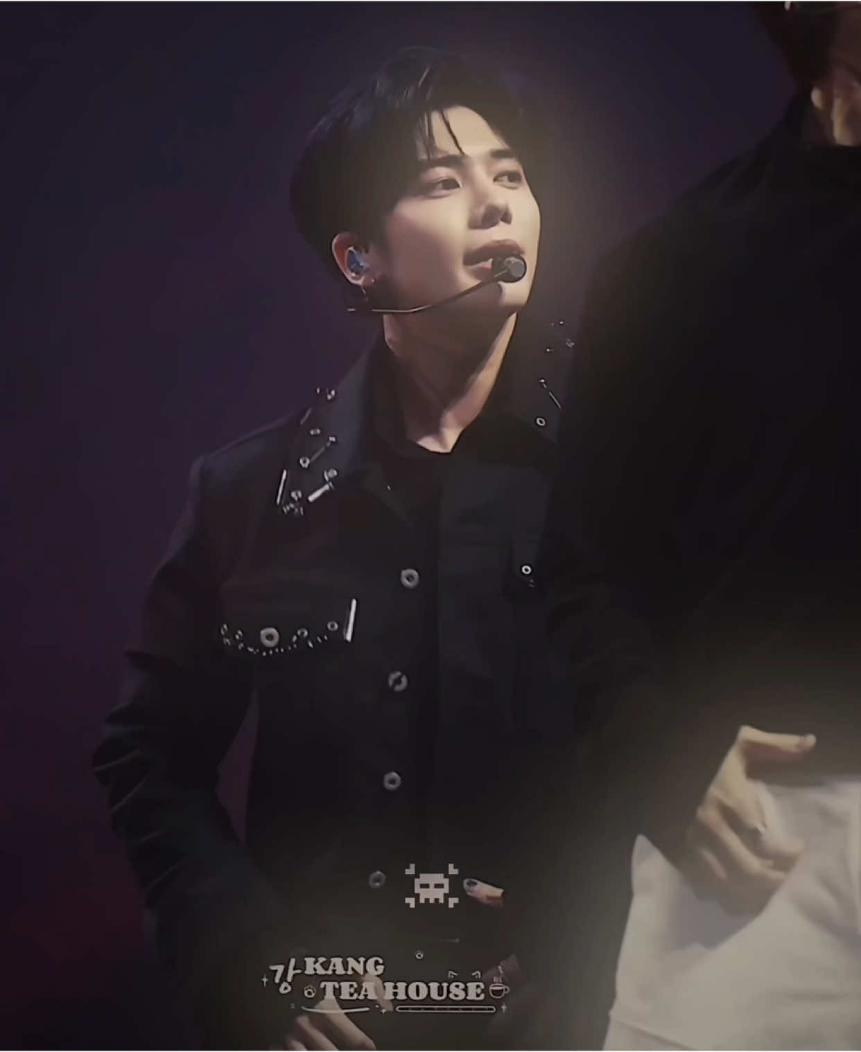 he KNOWS he’s fine #foryоu #viral #fyp #taehyun #kangtaehyun #taehyunedit #txt #txtedits #moa #trending #kpop #edit #kpopfyp #eternallysoc #luresoc 