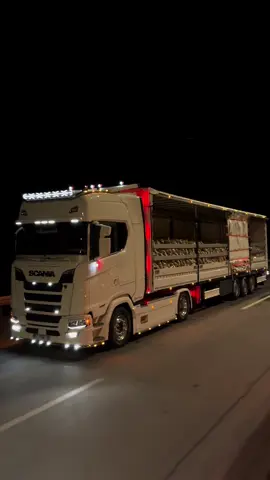 MaşaAllah Sana #01cam05 #kadirakin #01cam95 #keşfetteyizzzzzzz #scania #jetcilerturkey 