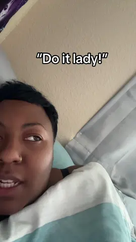 🤣🤣🤣”Do it lady!” Chit have me rolling! #doitlady #chitskits #theoffice #chit #fyp #yeah 