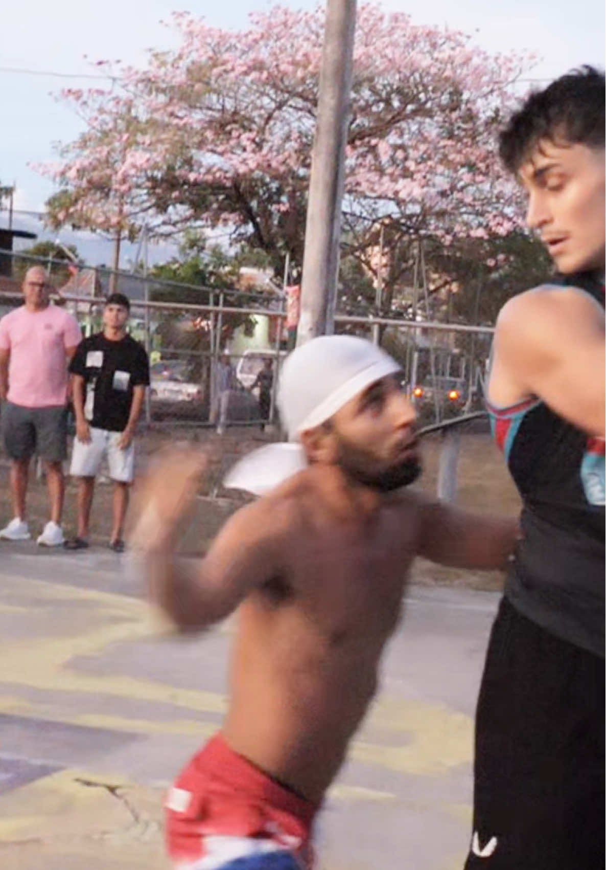 Costa Rica Hood Moves Different 🥊😂 #streetball #basketball #mattkiatipis 