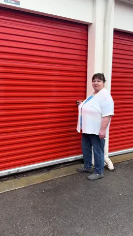 We found Storage treasures in an abandoned storage auction! 🤑 #abandoned #storage #auction 