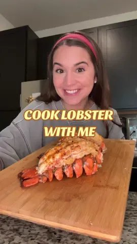 Cooking lobster for the first time 🦞🤩 #lobster #cooking #cookwithme #seafood #Recipe #food 
